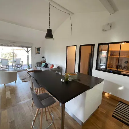 Villa Maisonnieu Vila *